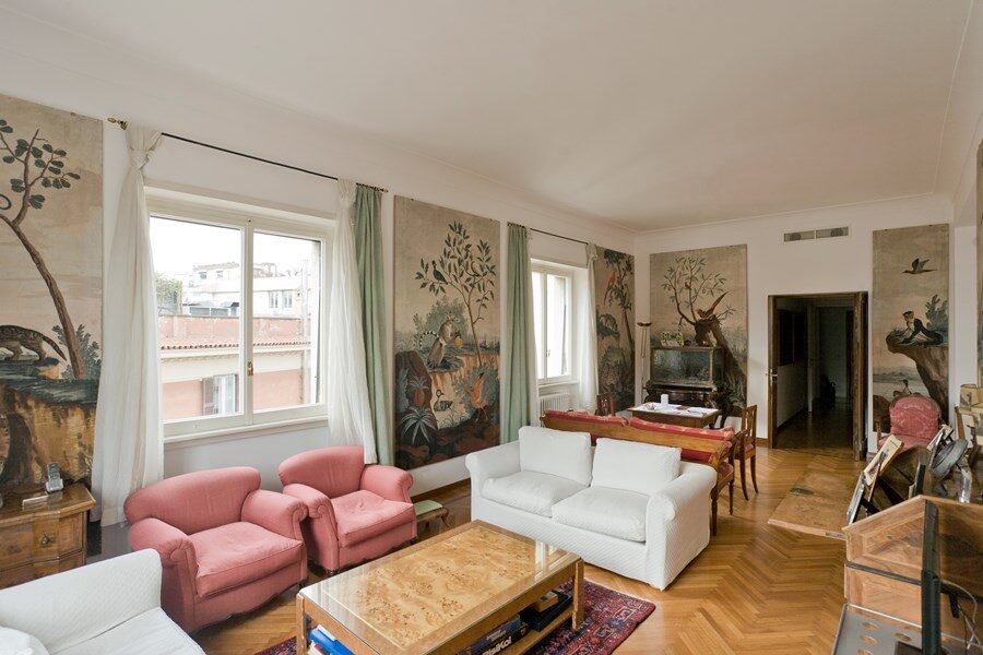 Appartamento via Enrico Petrella, Roma