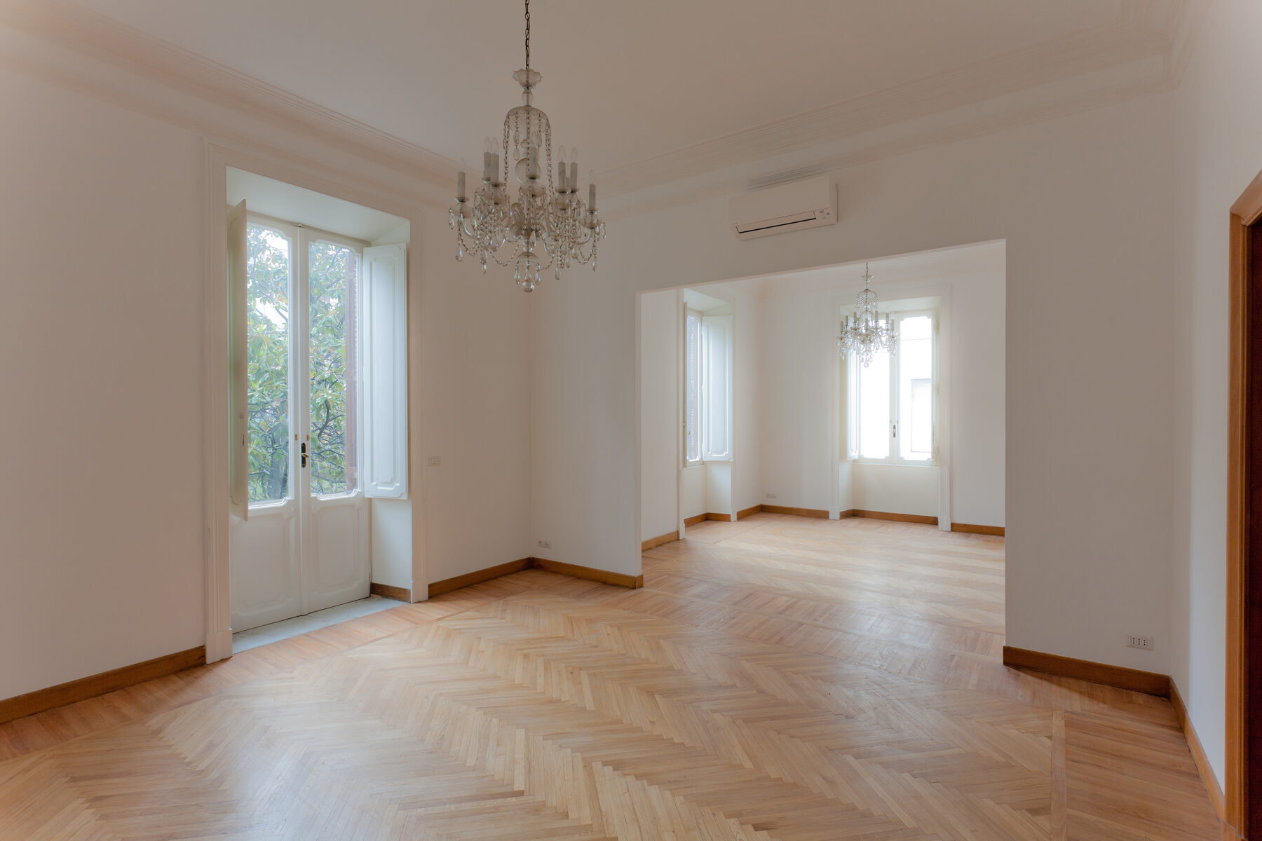 Villa via Rovigo, Roma